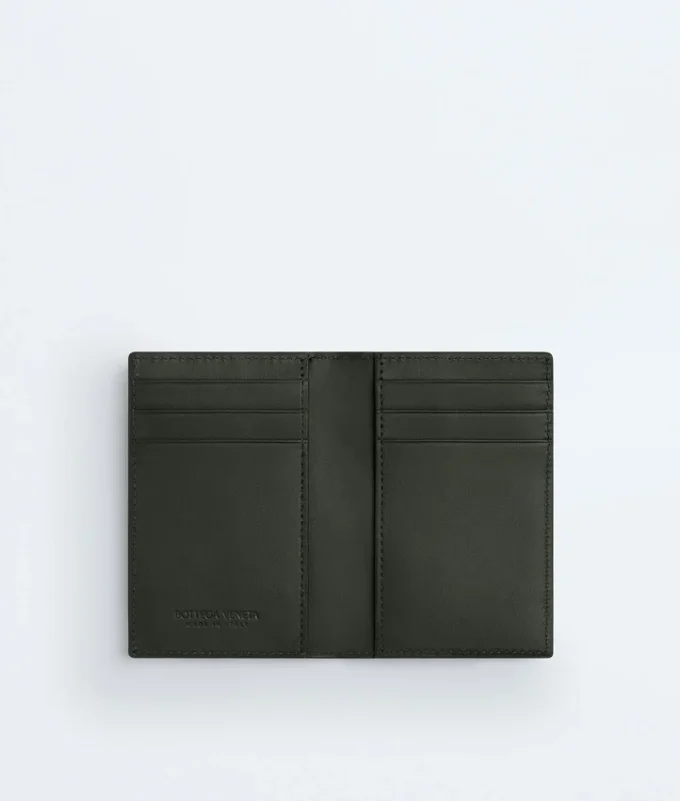 Tarjetero con solapa Intrecciata