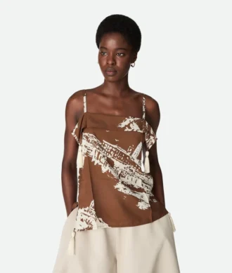 Top de seda con estampado de postal italiana