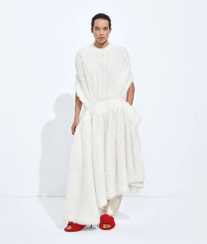 Top fluido de seda y viscosa