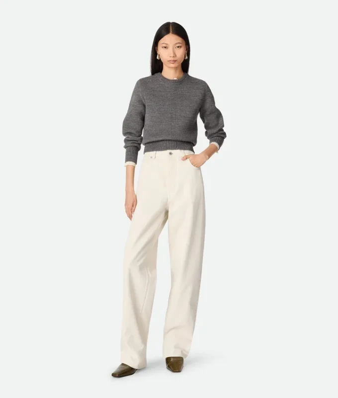 Vaqueros de color con vuelta