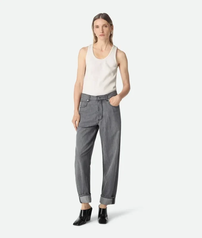 Vaqueros de denim negro