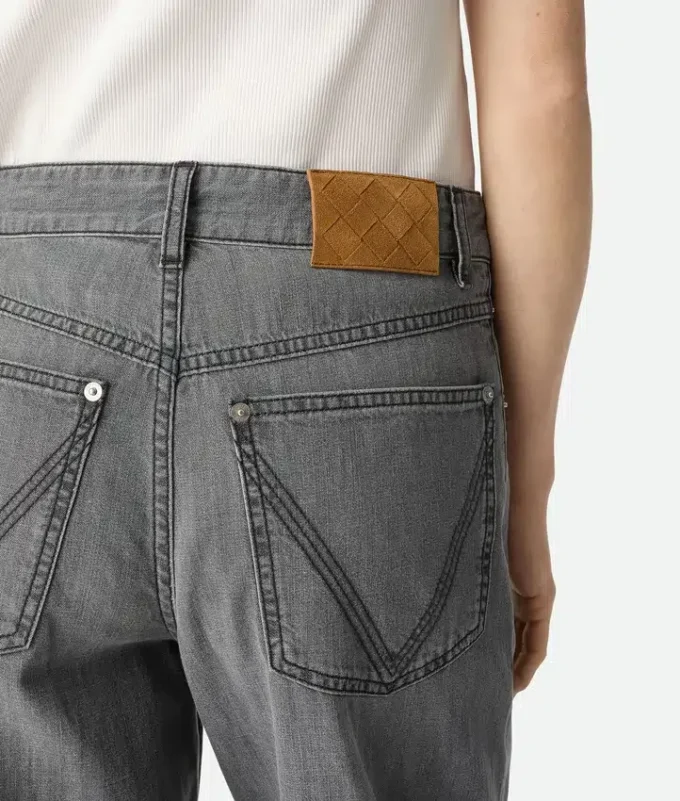 Vaqueros de denim negro