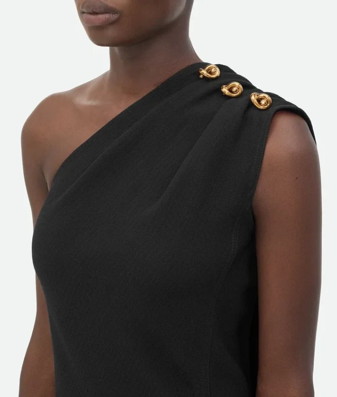 Vestido de crepé de viscosa y lana