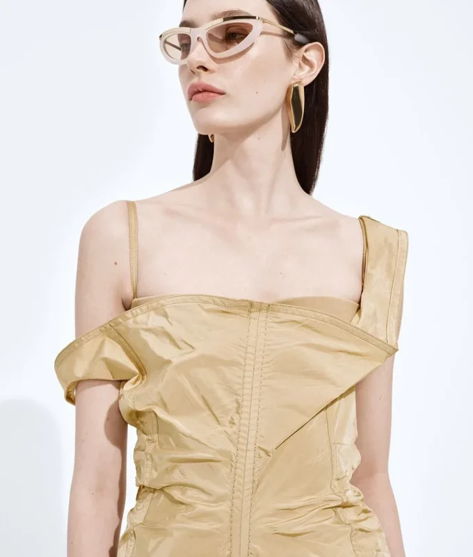 Vestido de tafetán de seda lavado