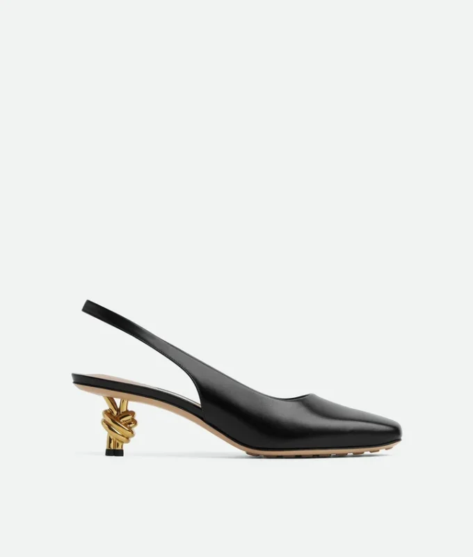 Zapatos de salón con lazo