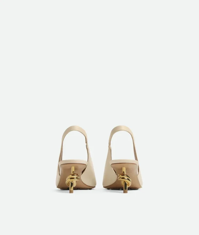 Zapatos de salón con lazo