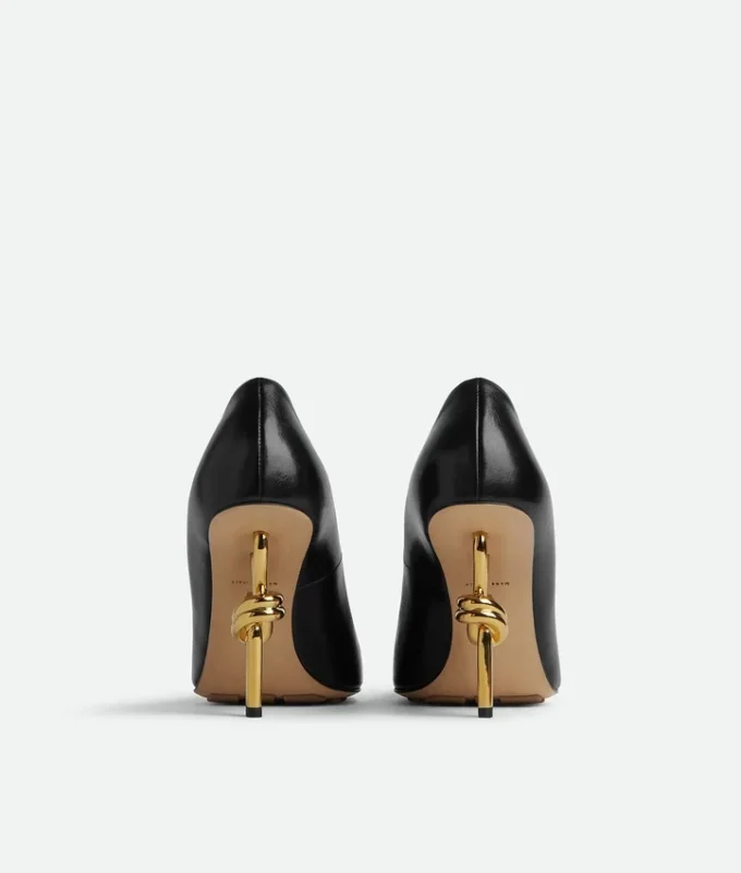 Zapatos de salón con lazo