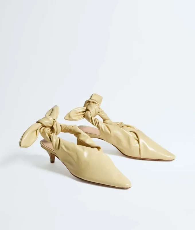 Zapatos de salón con talón abierto Vesta