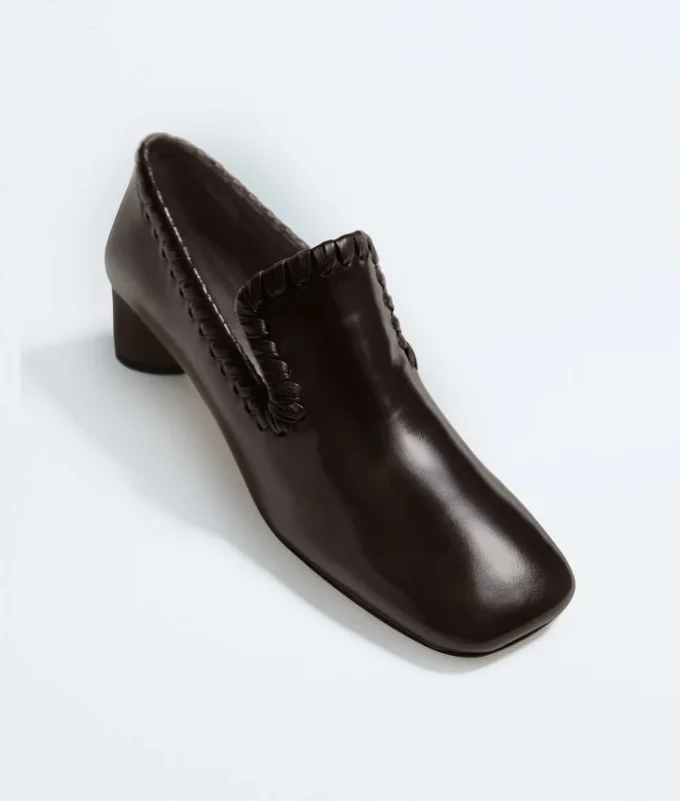 Zapatos de salón Sabato